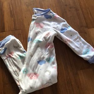Carter’s fleece footless zip up pajamas size 4T